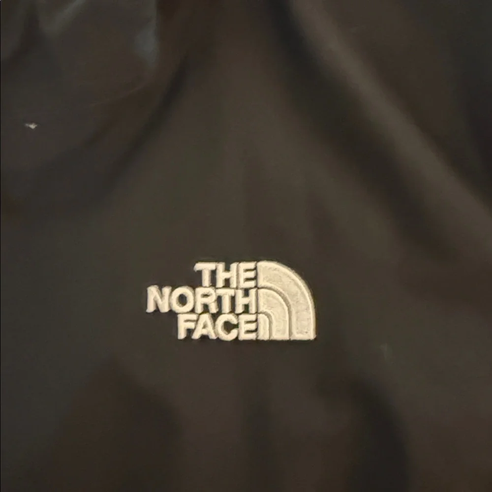The North Face Shell Jacket - Picture 2 of 4